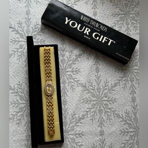 Elizabeth Taylor White Diamonds Collection Quartz Gold Tone Watch